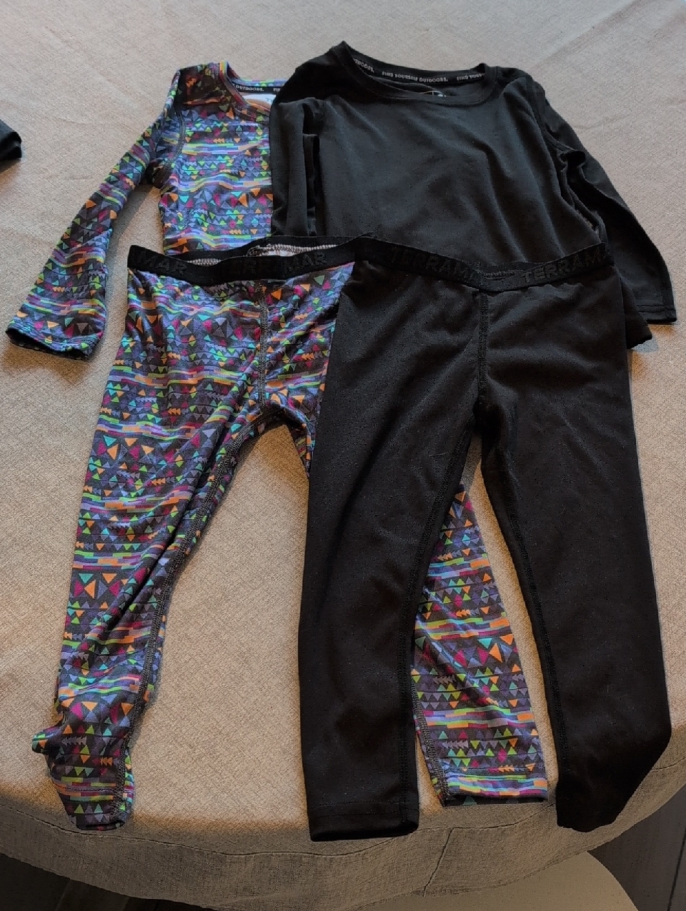 Terramar 2-Piece Set Base Layer Set - Toddlers, Black And Multi 3T
